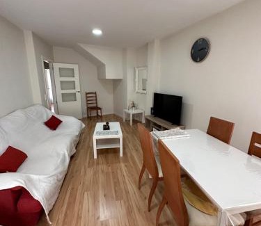 Santa Cruz de la Zarza Apartment | Modern Duplex Apartment - Ideal for Family Getaways