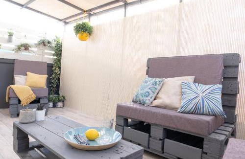 Santiago de Compostela Apartment | Stylish Central Apartment with Spectacular Terrace