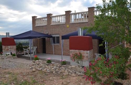 Villamediana de Iregua Apartment | Relaxing Stay at Apartamentos Matraca with Spa Access