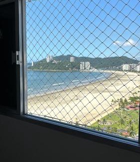 Itarare Apartment | Captivating Apartment with Breathtaking Ocean Views