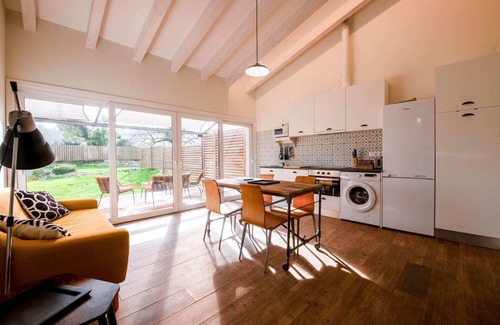 Tonanes Apartment | Family-Friendly Apartment Near Santillana del Mar & Comillas