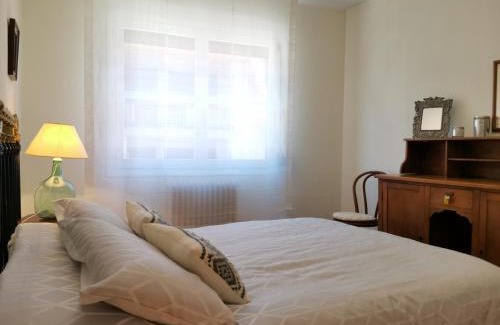Ezcaray Apartment | Family-Friendly Stay at Apartamento Estriva with Breakfast