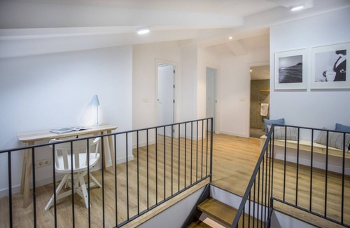Trafalgar House | Family-Friendly Duplex with 4 Bedrooms & Top Guest Rating
