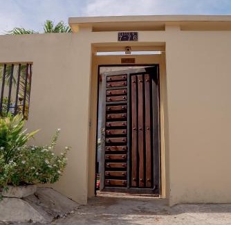 Leticia Apartment | Family-Friendly Apartment with Breakfast and Accessibility