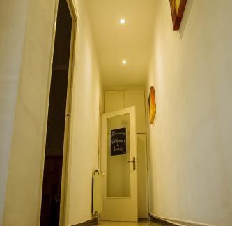 Navas Apartment | Family Apartment with Wifi - Pet and Child Friendly Stay
