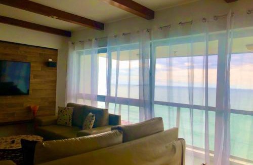 Morro do Maluf Apartment | Oceanfront Apartment with Spectacular Views and Pets Welcome