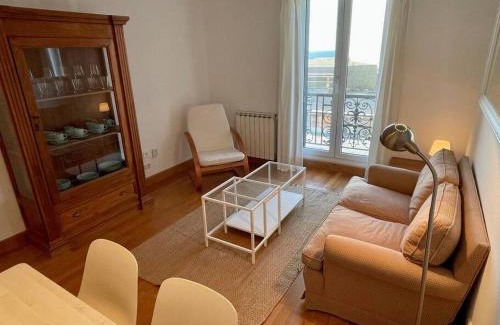 Gros Apartment | Oceanfront Apartment with Premier Views near Kursaal