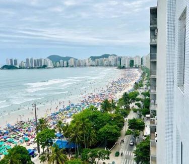Pitangueiras Apartment | Idyllic Oceanfront Apartment at Pitangueiras, Guarujá
