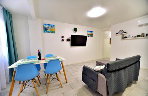Alicante Apartment | Family-Friendly Stay at Apartamento Garbinet - Rated 8.9