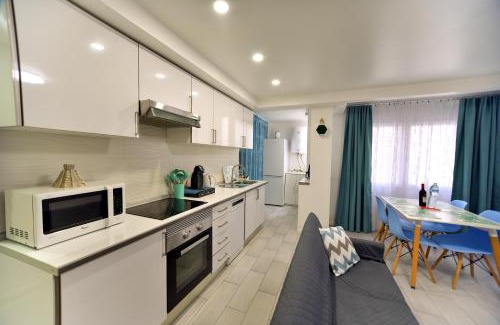 Alicante Apartment | Family-Friendly Stay at Apartamento Garbinet - Rated 8.9