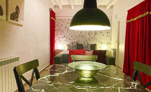 El Frasno Apartment | Grimaldi Apartment: Oceanfront Retreat for Families & Pets