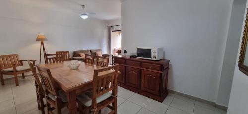 Parque Enseada Apartment | Pet-Friendly Apartment in Guarujá Enseada for Families
