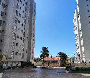 Jardim Centenario Apartment | Apartamento Guarujá Enseada com piscina e 1 quarto
