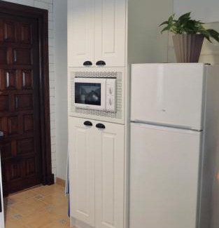 Santillana del Mar Apartment | Ideal Family Retreat at Apartamento Hiedra, Rated 9.7/10