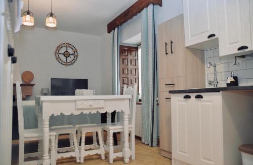 Santillana del Mar Apartment | Ideal Family Retreat at Apartamento Hiedra, Rated 9.7/10