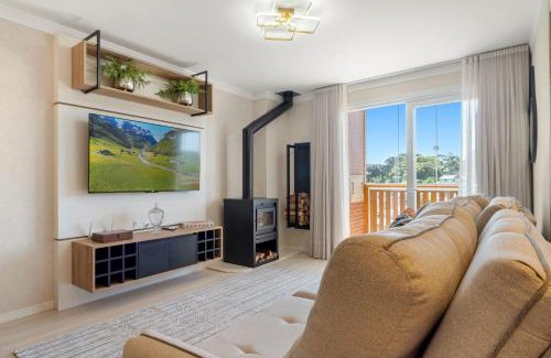 Canela Apartment | Cozy HodsPrime Apartment with Two Suites & Family Friendly