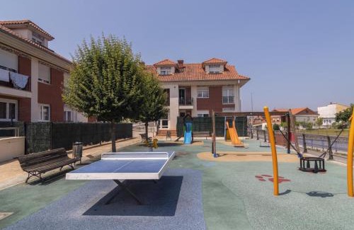 Escobedo Apartment | Family-Friendly Stay at Apartamento Holidea El rincón de Arce