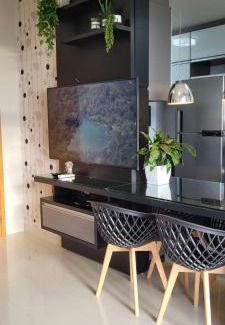 Plano Diretor Sul Apartment | Scenic Horizonte Azul: Lake View & Pet-Friendly Retreat