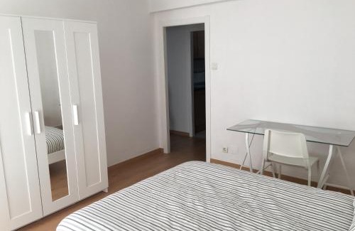Barrio de Santo Domingo y San Martin Apartment | Pet-Friendly Retreat: Apartamento Huesca on Paseo Ramón y Cajal