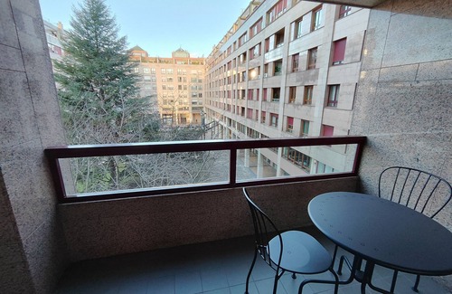 Ermitagana Apartment | Cozy Apartment for Two in Pamplona with Great Amenities