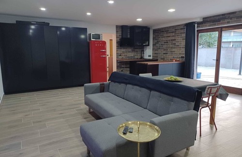 Tarrega Apartment | Ideal Telework Apartment with Space for Kids and Pets