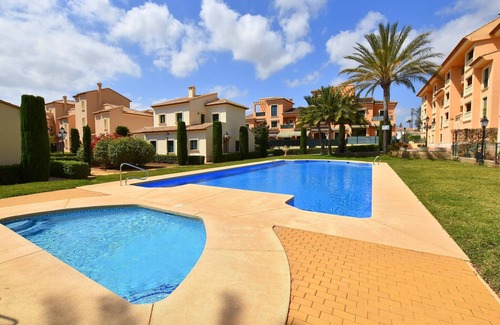 Aduanas Apartment | Relax at 5047 Apartamento Jardines del Mar with Pool & Spa