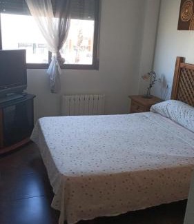 Alcantarilla Apartment | Family and Pet-Friendly Escape at Apartamento Jean Pool