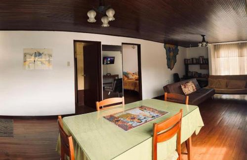 Barrios Unidos Apartment | Family-Friendly JJ Vargas Apartment Near Movistar Arena