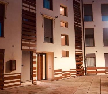 Zamora Apartment | La Bien Cercada: Kid-Friendly Retreat with Hot Tub Bliss