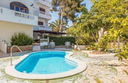 Canyamel Apartment | Family-Friendly Stay at Apartamento La Cabanya with Pool