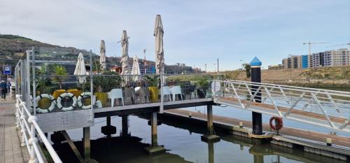 Basurto-Zorroza Apartment | Experience Comfort at Apartamento La Carola - Pet Friendly