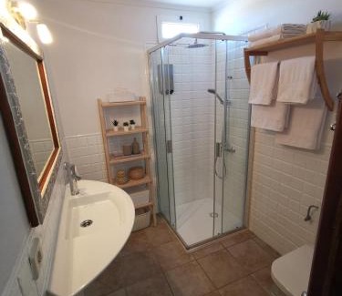 Orzola Apartment | Family-Friendly Stay at Apartamento La Condesa - Rated 9.7