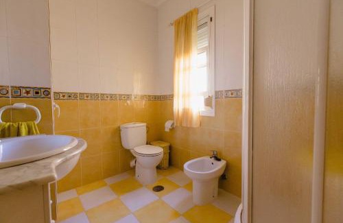 Cadiz Apartment | Pet-Friendly Comfort at Apartamento La Dama de Cadiz