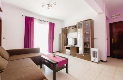 Cadiz Apartment | Pet-Friendly Comfort at Apartamento La Dama de Cadiz