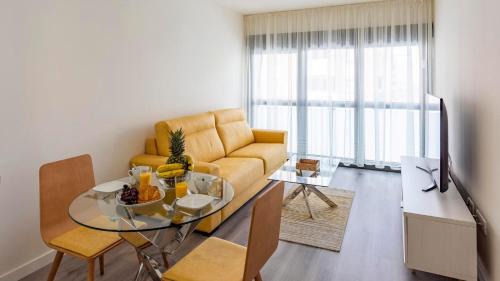 Cruz de Humilladero House | Discover Apartamento La Estación Málaga with Private Pool