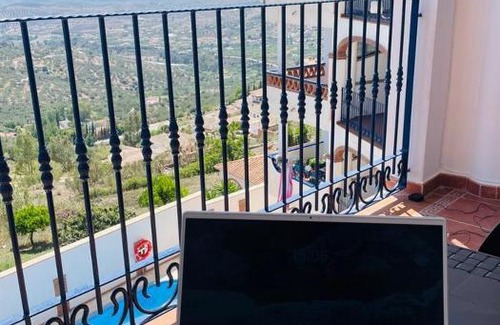 Alcaucin Apartment | Cozy Apartment La Fuente in Alcaucin with Pool & Pets