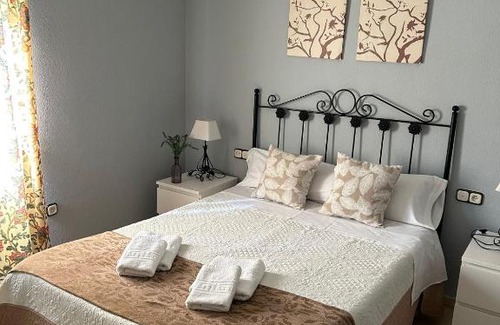 Almodovar del Rio Apartment | Family-Friendly Stay at Apartamento La Iglesia - Rated 8.4