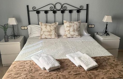 Almodovar del Rio Apartment | Family-Friendly Stay at Apartamento La Iglesia - Rated 8.4