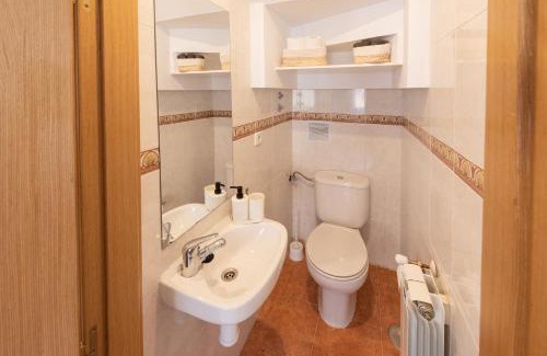 Guadalajara Apartment | Child-Friendly Comfort at Apartamento La Merced - 9.5/10