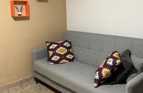 Ciudad Jardin Apartment | Modern Apartamento La Rosa - Guest Rated 9.1, Family-Friendly