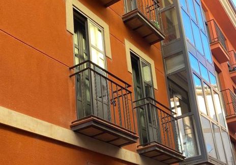 Old Town Apartment | Guest Rated: 9.7 at Apartamento La Sal - Family Friendly Stay
