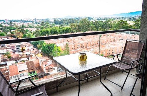 Rionegro Apartment | Experience Unmatched Views at Apartamento La Savanna