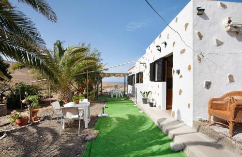 Pajara House | Family-Friendly Getaway at Apartamento la Solapa