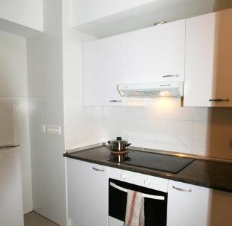 Sestao Apartment | Budget-Friendly Apartamento Labegain 1 for Families