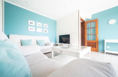 Ares Apartment | Oceanfront Escape at Apartamento Las Candelas, Ares