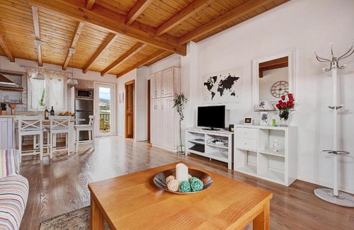 La Mancha Apartment | Family-Friendly Stay at Apartamento las Viñas 2 - Rated 9/10