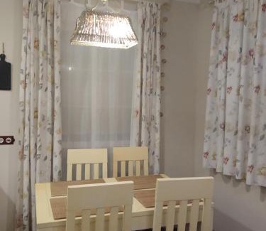 Santiponce Apartment | Family-Friendly Stay at Apartamento Las Musas - Guest Rated 9.3