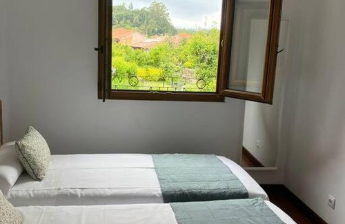 Novales Apartment | Family-Friendly Retreat at Apartamento Los Laureles, Novales