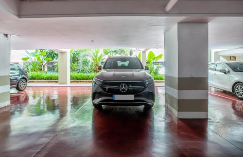 Distrito Norte Sierra Apartment | Elegant Apartamento Los Tilos with Pool & Parking