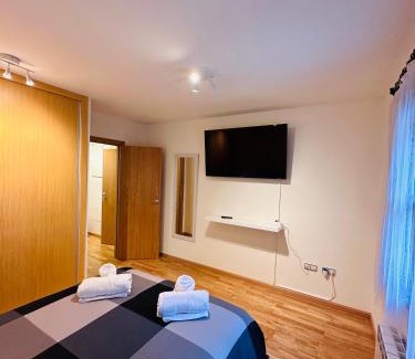 Parzan Apartment | Exceptional Stay at Apartamento Lozano - Guest Rated 9.7/10